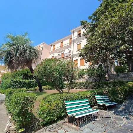 Apartment Emerald Stone -